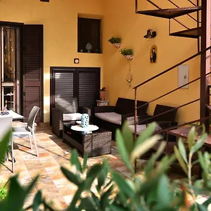 L'elegante Dependance Del Barone Francesco Sala , Agrigento Italy
