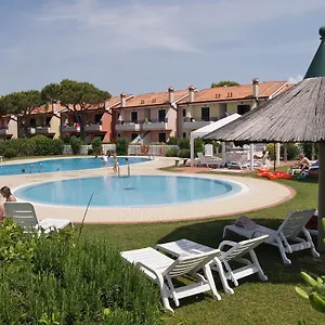 Apartman In Portosole E Tamerici Con Piscina-cavallino Treporti